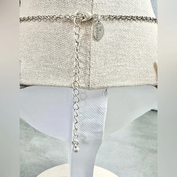 LA SOPHIA Bella Whimsical Antique Silver Rhinestone Floral Statement Necklace - Picture 4 of 5